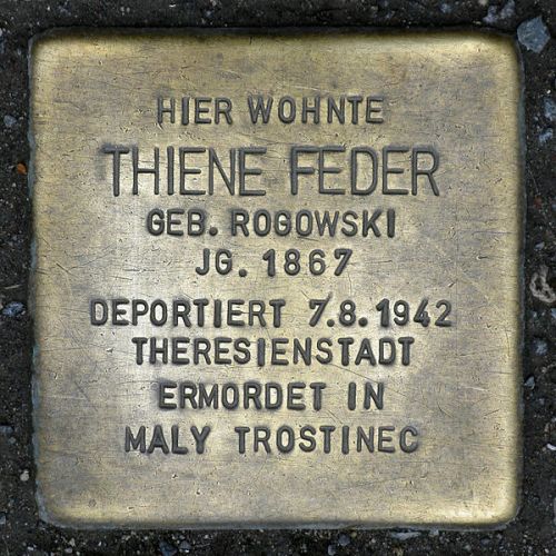 Stolpersteine Karl-Liebknecht-Straße 9 #1