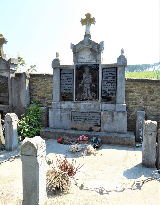 Belgian War Graves Lesterny #4