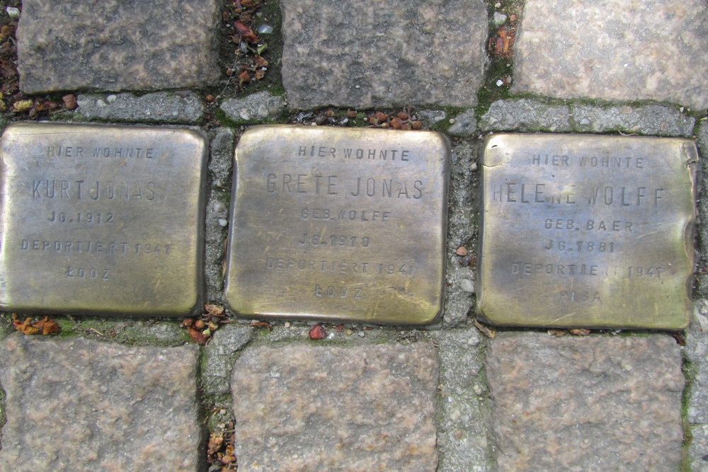 Stumbling Stones Friesenstraße 82 #2