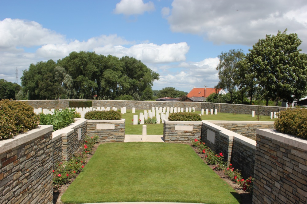 Commonwealth War Cemetery Polygon Wood #2