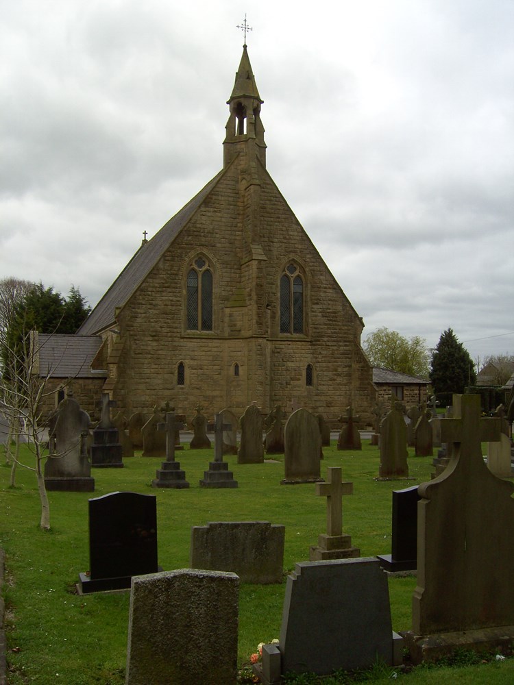 Commonwealth War Grave Our Lady and St. Michael Roman Catholic Churchyard