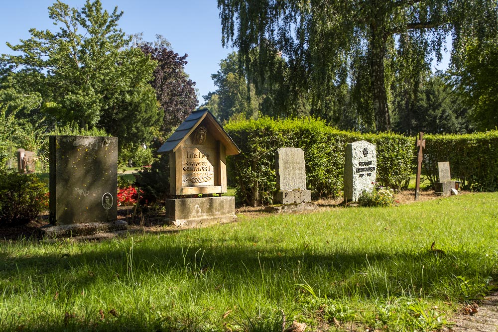 Duitse Oorlogsgraven Merken