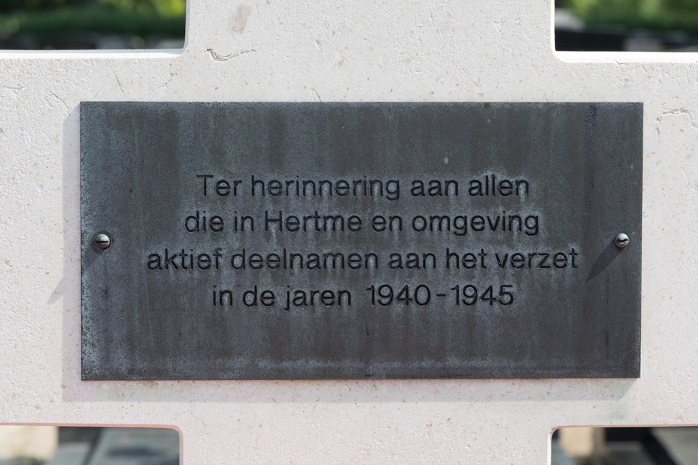 War Memorial and Grave of Hendrik Oude Egbrink #3