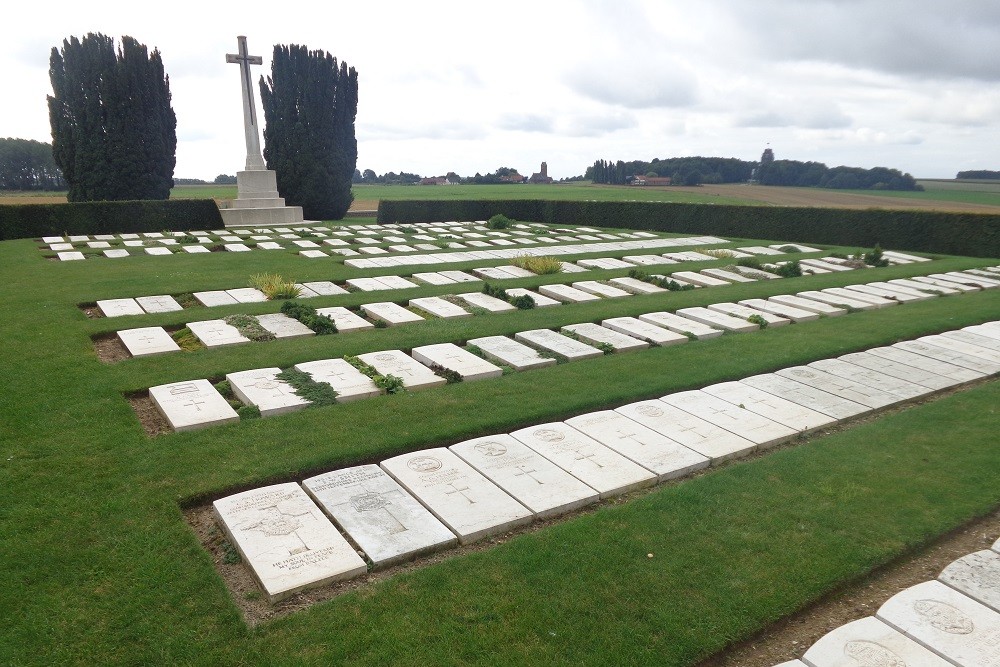 Commonwealth War Cemetery Mill Road #2