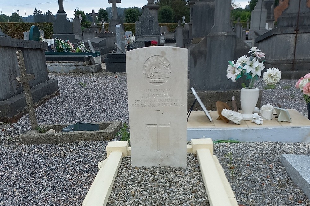 Commonwealth War Grave Sars-Poteries