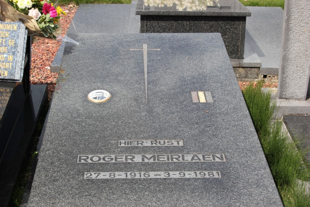 Belgian Graves Veterans Kruishoutem