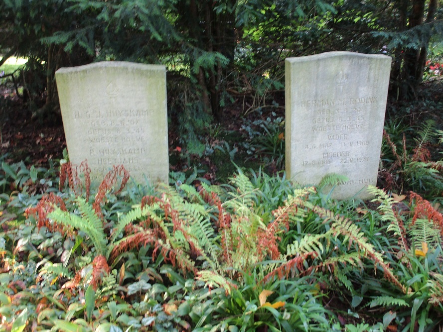 Dutch War Graves General Cemetery Kranenburg Zwolle #4