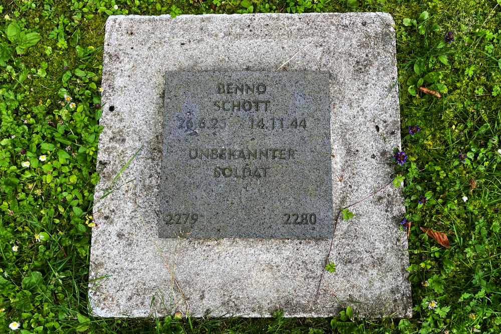 Memorial Cross Benno Schott #5