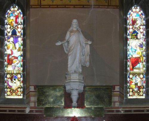 Monument Eerste Wereldoorlog St. Bartholomews Church #1