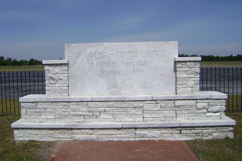 Monument Veteranen Coffee County #2