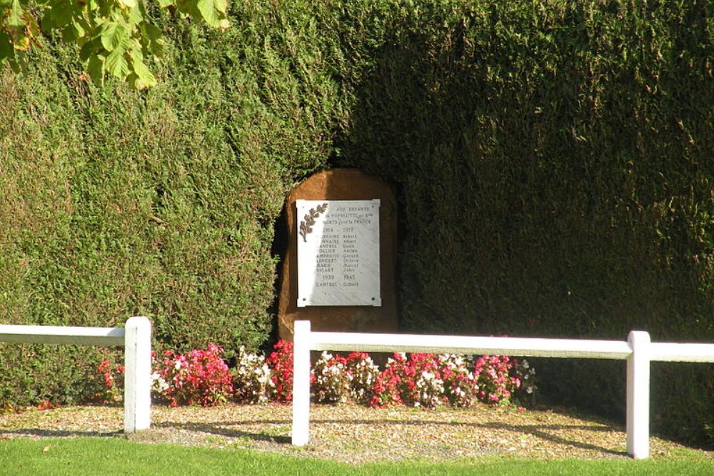 Oorlogsmonument Pierrefitte-en-Beauvaisis