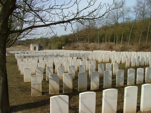 Commonwealth War Cemetery Blighty Valley #1