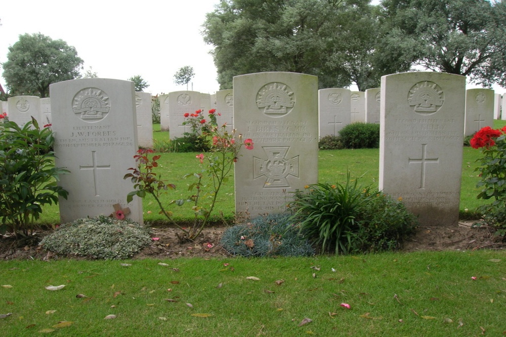 Commonwealth War Cemetery Perth (China Wall) #3