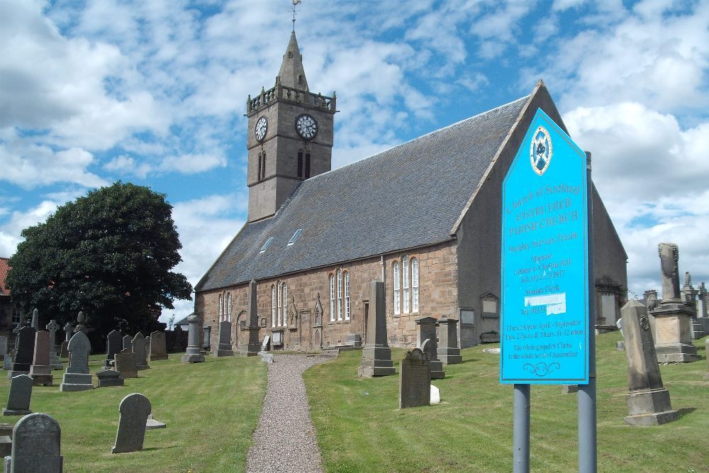 Oorlogsgraven van het Gemenebest Anstruther Easter Churchyard #1