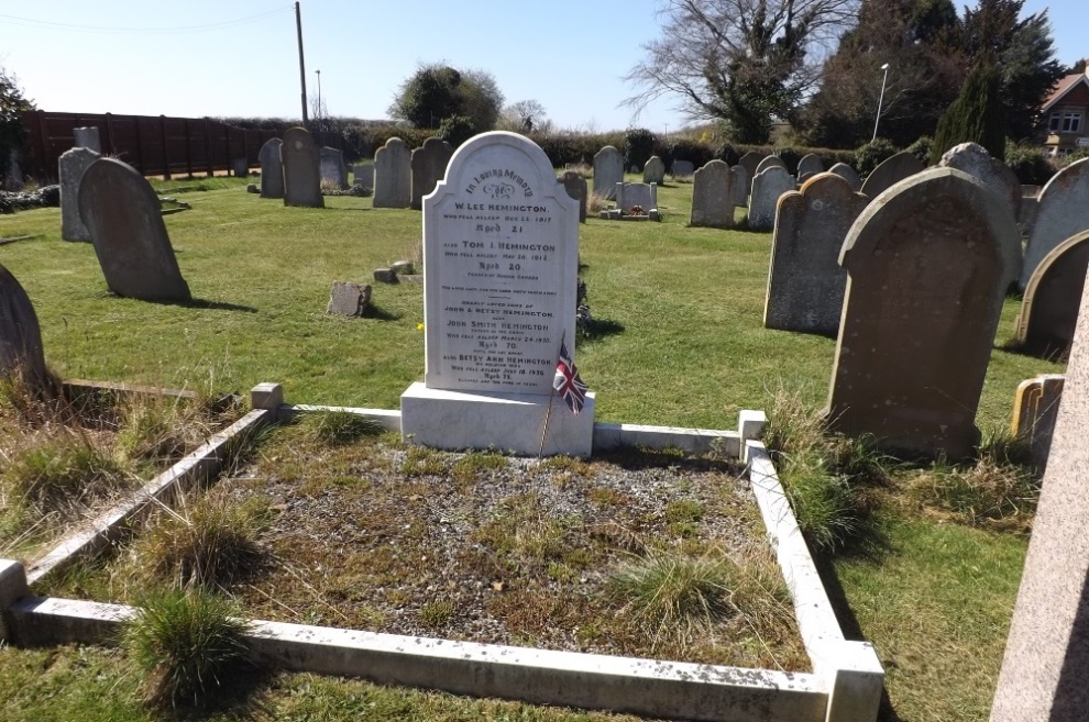 Commonwealth War Grave Over Baptist Cemetery #1