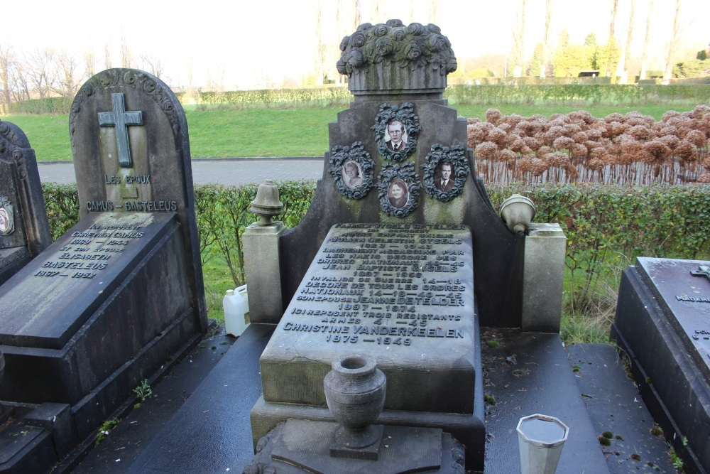 Belgische Oorlogsgraven Anderlecht #3
