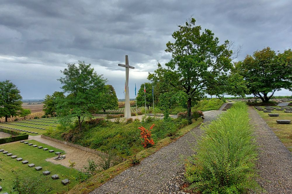 German War Cemetery Berneuil