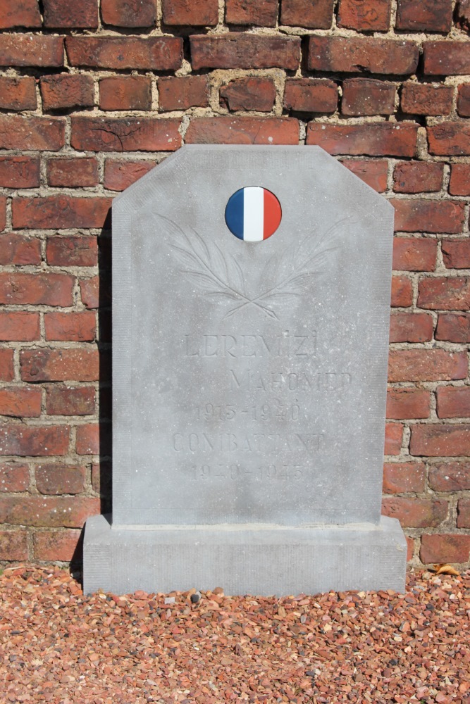 Franse Oorlogsgraven Oisquercq #2