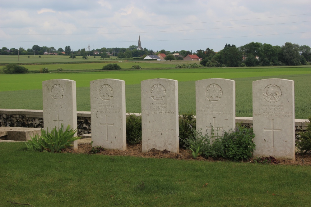 Commonwealth War Cemetery Valley #5