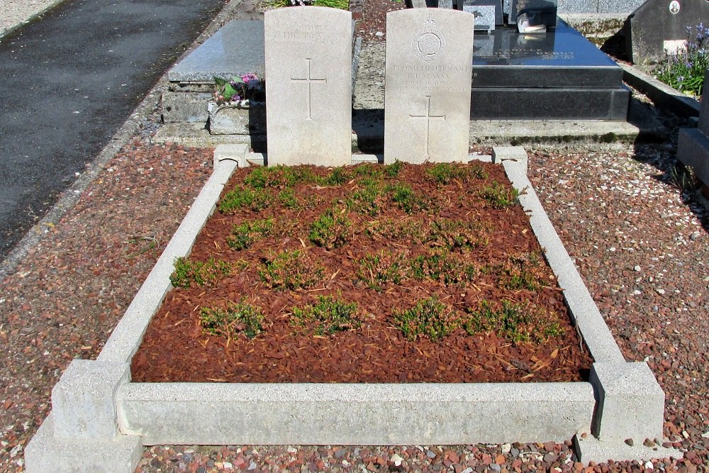 Commonwealth War Graves Marcoing #3