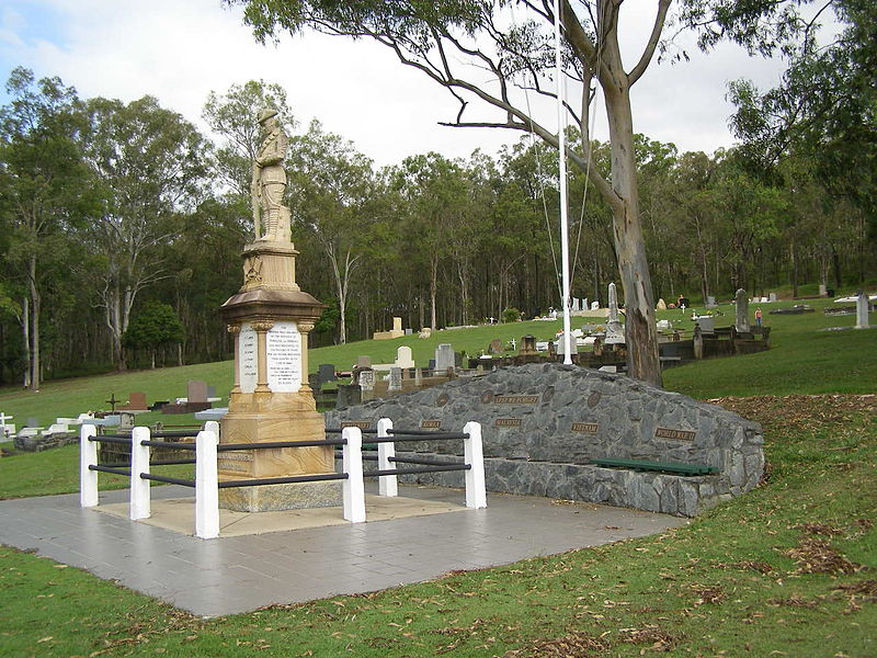 Oorlogsmonument Pimpama en Ormeau