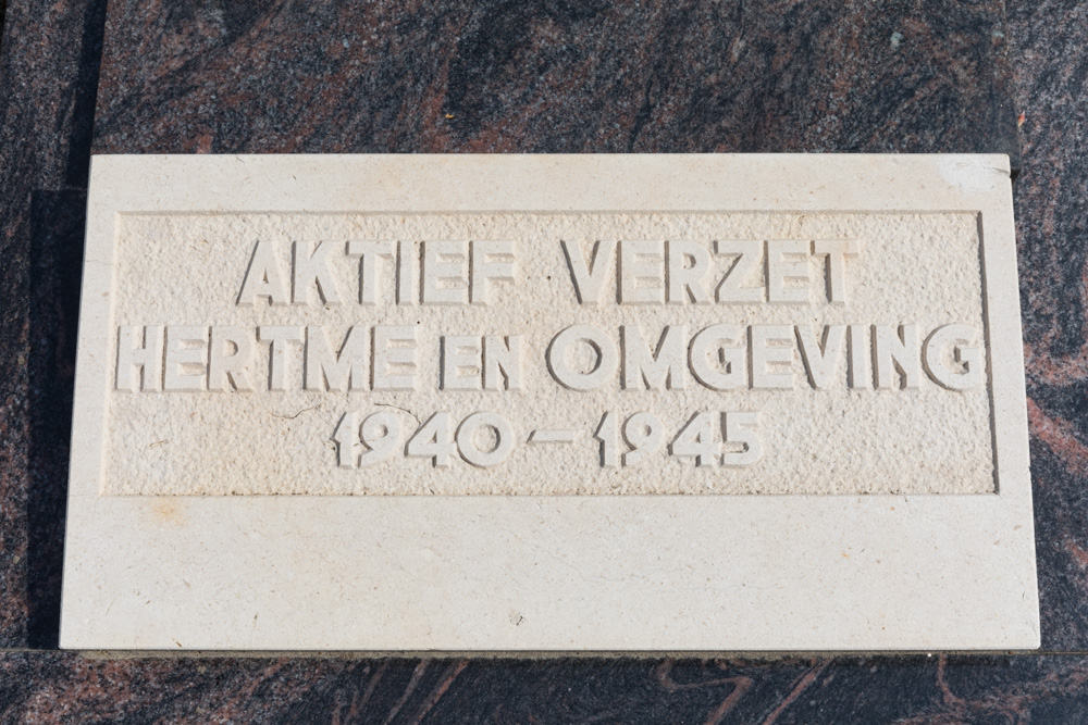 War Memorial and Grave of Hendrik Oude Egbrink #4