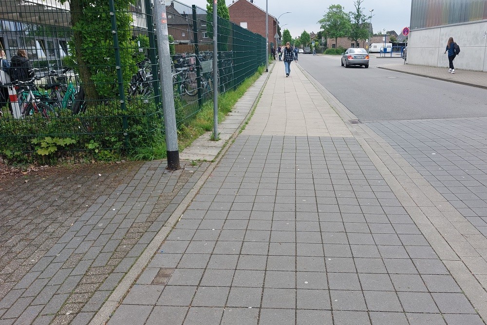 Stolpersteine Leeger-Weezer-Weg #2