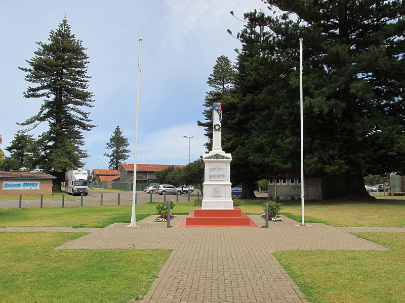 War Memorial Esperance #1