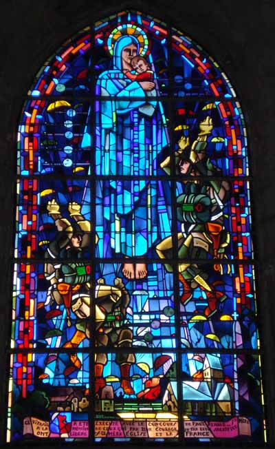Oorlogsmonument Sainte-Mre-glise Kerk #2