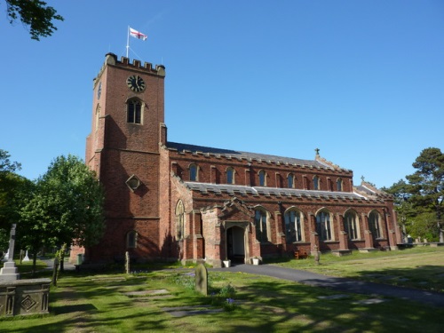 Oorlogsgraven van het Gemenebest St. Cuthbert Churchyard