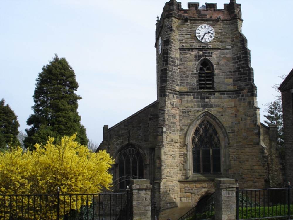 Oorlogsgraven van het Gemenebest St. Thomas Churchyard