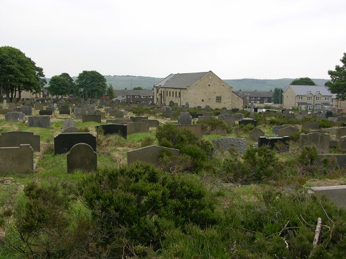 Oorlogsgraven van het Gemenebest Illingworth Methodist Chapelyard #1