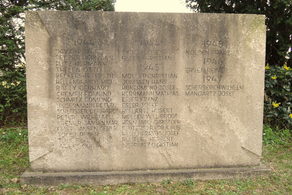 Memorial War Victims Ederen #3