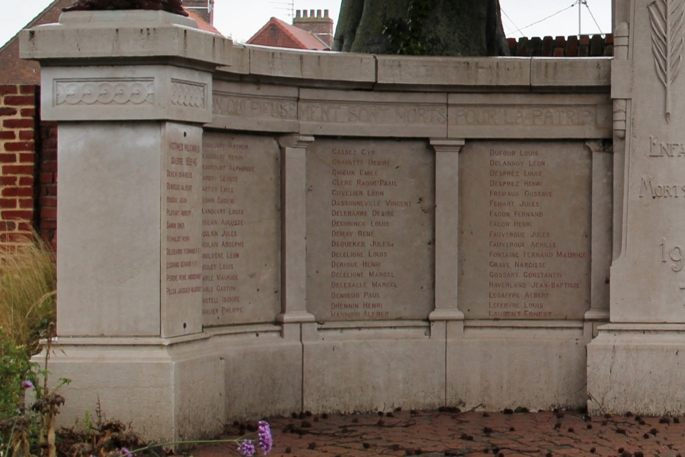 Oorlogsmonument Sailly-sur-la-Lys #2