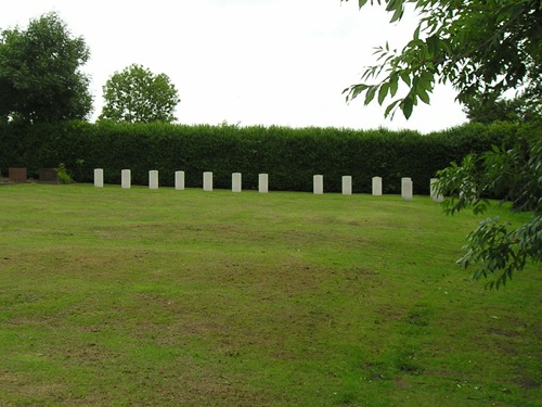 Oorlogsgraven van het Gemenebest Burton on the Wolds Burial Ground #1