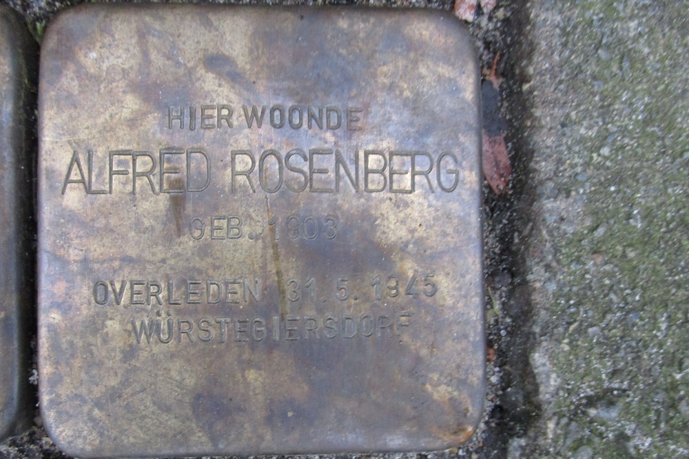 Stolpersteine Kanaalweg 136 #4