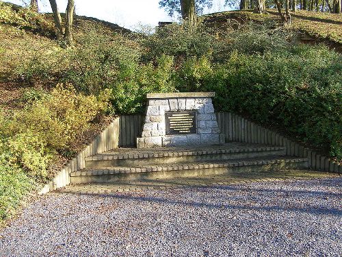 Monument Verdedigers Fort de Leveau #1