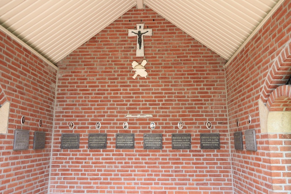Memorial Chapel Budel #2