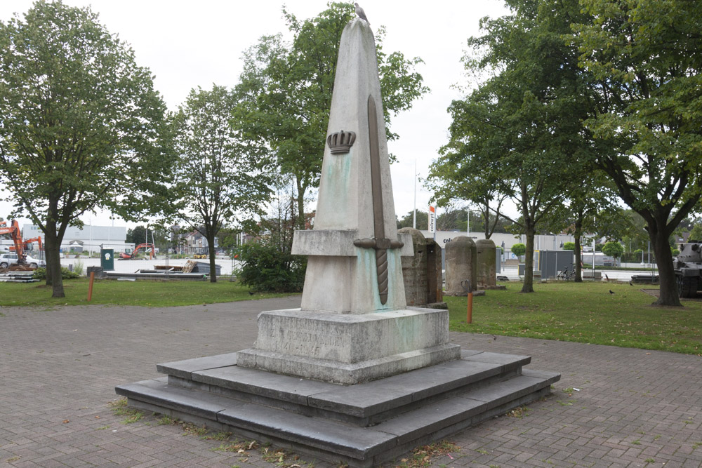 Monument Gesneuvelden 2e Regiment Gidsen