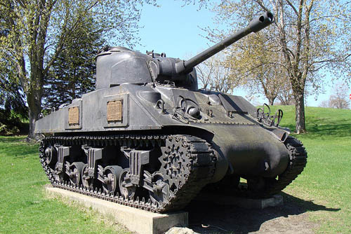 M4A3(75) Sherman Tank Redwood Falls #1