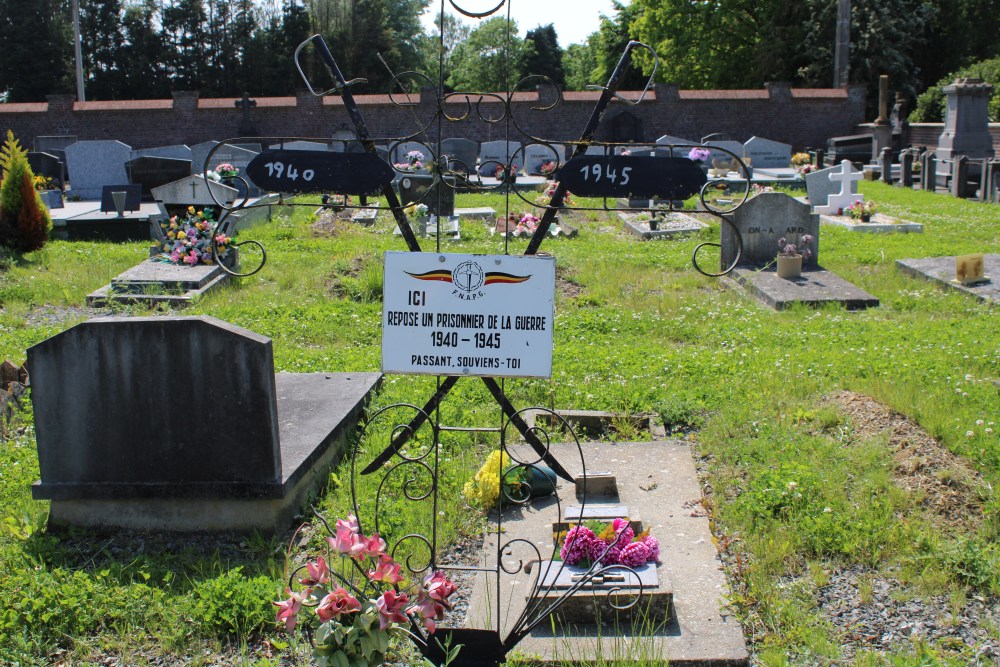 Belgian Graves Veterans Estinnes-au-Mont #2