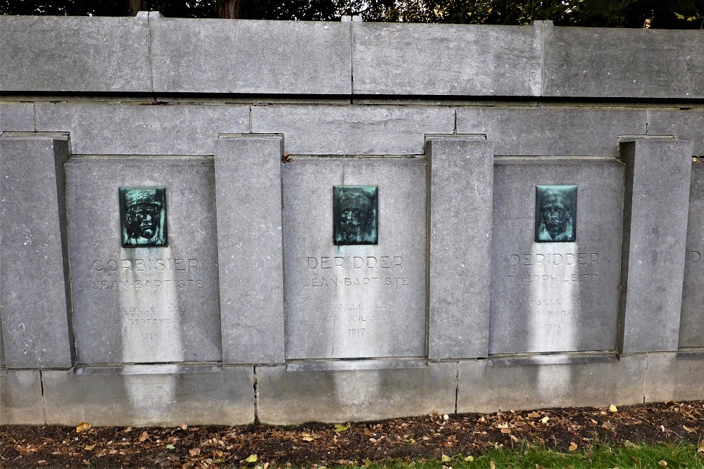 Monument Gexecuteerden Begraafplaats Stad Brussel #4