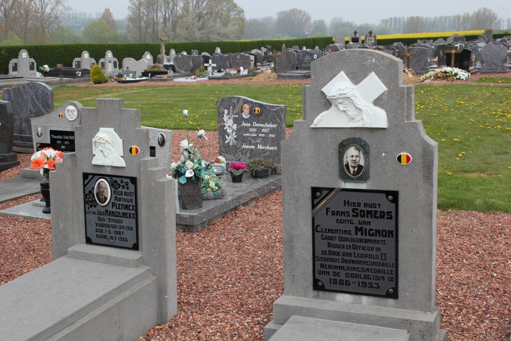 Belgian Graves Veterans Galmaarden #3