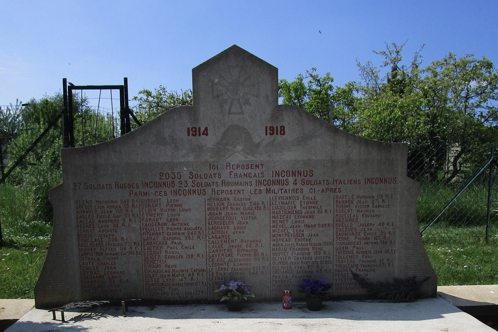 Grafmonument onbekende soldaat