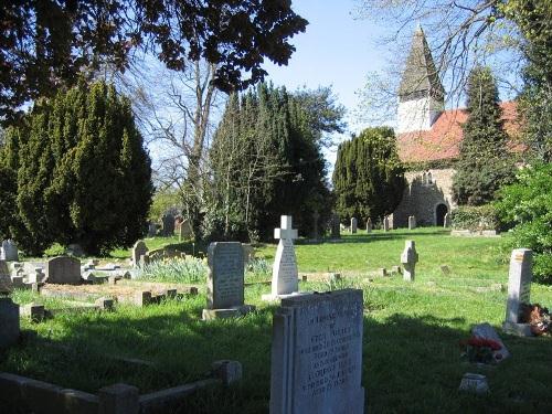 Oorlogsgraven van het Gemenebest All Saints Churchyard #1