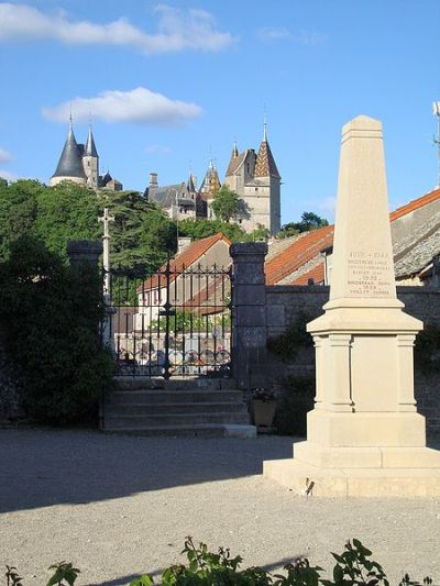 Oorlogsmonument La Rochepot #1