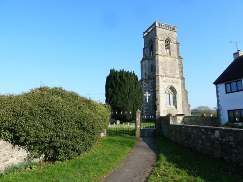 Oorlogsgraf van het Gemenebest St. Oswald Churchyard #1