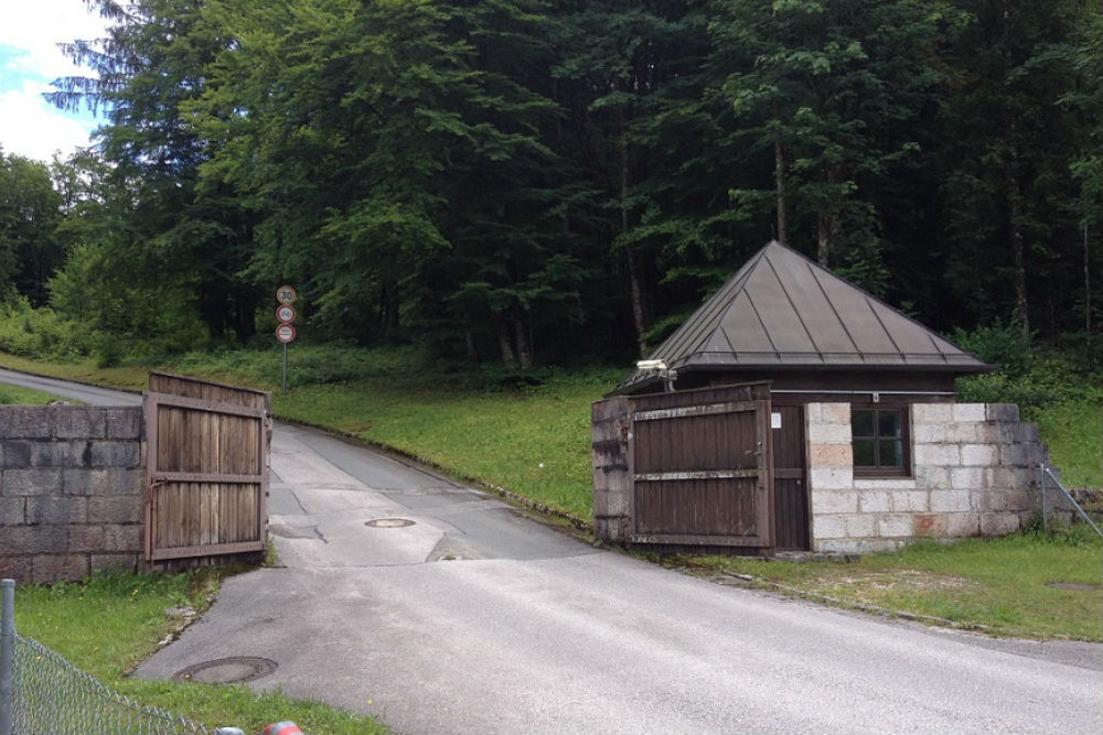 SS Guardhouse - Entrance to Eagle's Nest Road #1