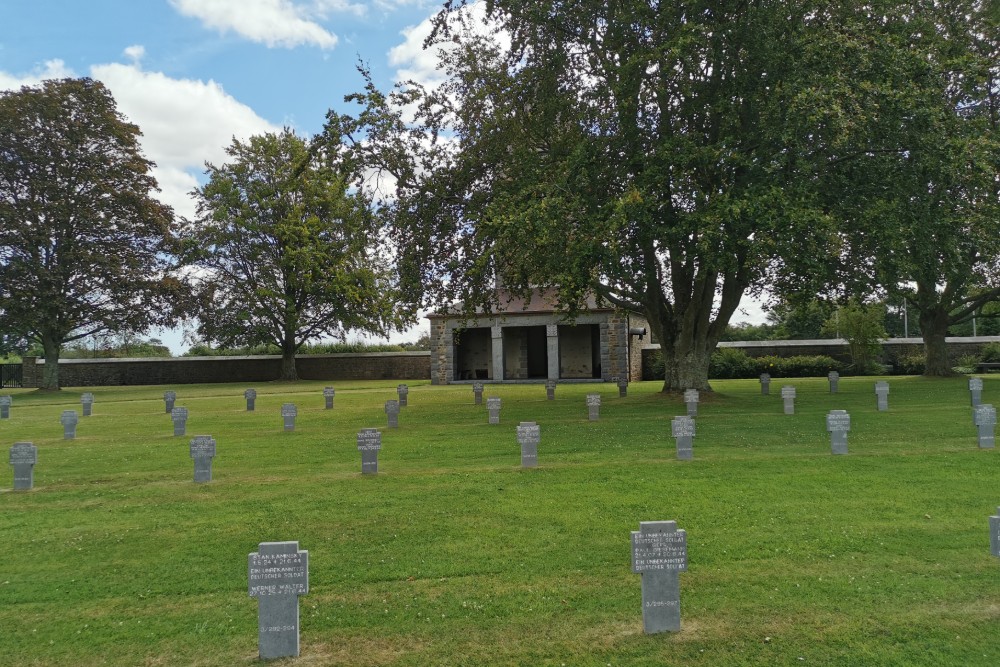 German War Cemetery Orglandes #3