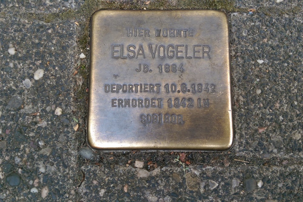 Stolperstein Roonstrae 9 #1